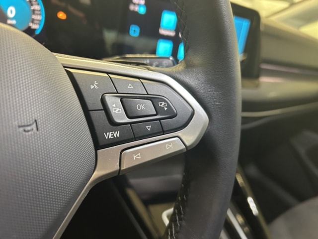 Volkswagen Golf 1.5 eTSI DSG Golf VIII