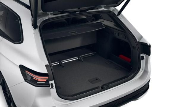 Volkswagen Passat 2.0 TDI DSG IQ.Drive R-Line