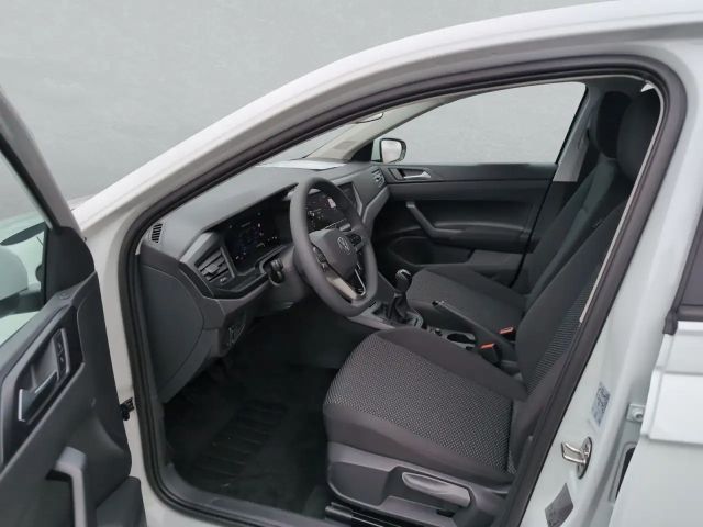 Volkswagen Polo VI 1.0 Apple Car Play Sitzhzg. Einparkhilfe Klima
