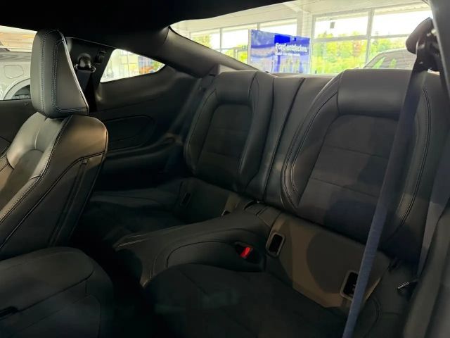 Ford Mustang Fastback GT 5.0 V8