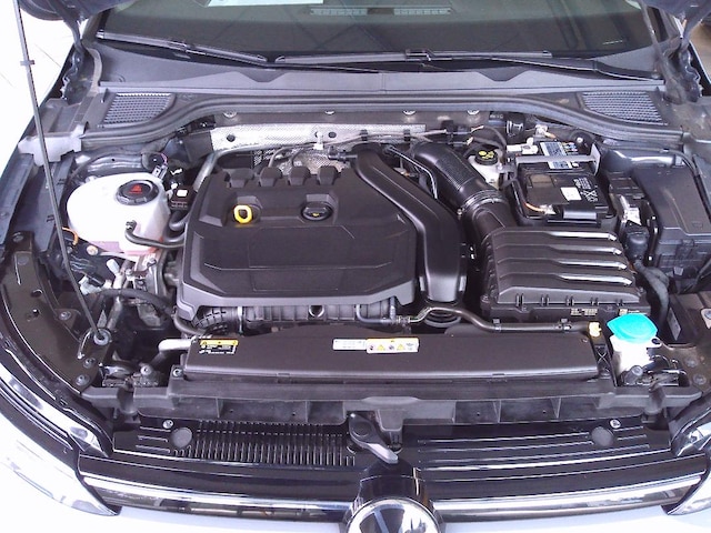 Volkswagen Golf Life Variant