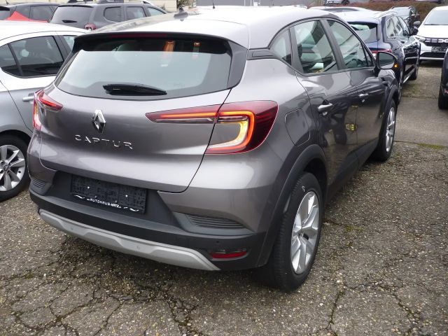 Renault Captur EDC Evolution TCe 140