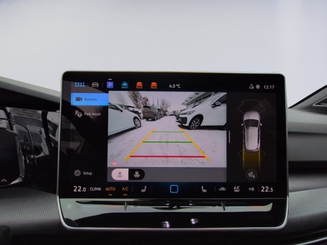 Volkswagen Golf Black Edition AKRA+PANO+Head-up+HARMAN+