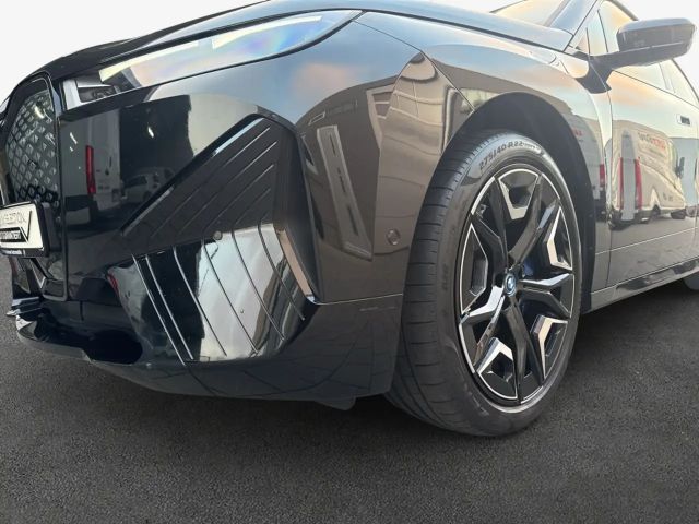 BMW iX xDrive40