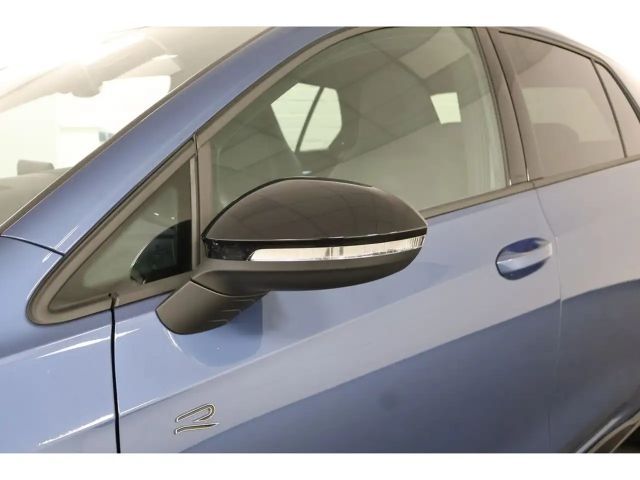 Volkswagen Golf 2.0 TDI DSG Golf VIII R-Line