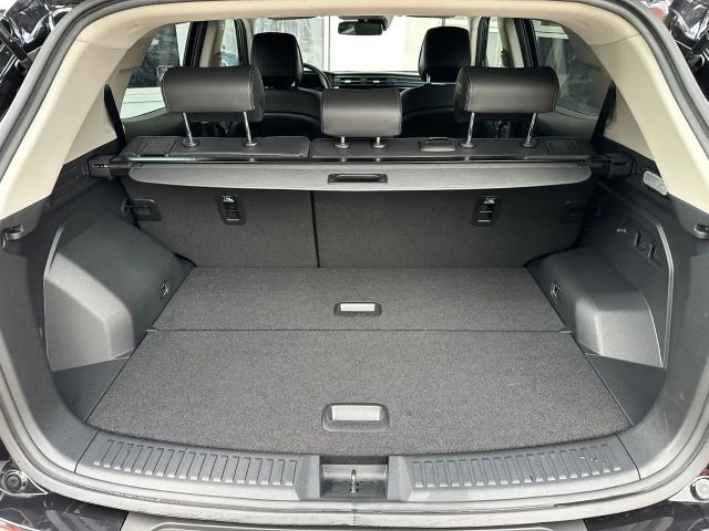 SsangYong Korando e-Motion LEDER/LED/CAM