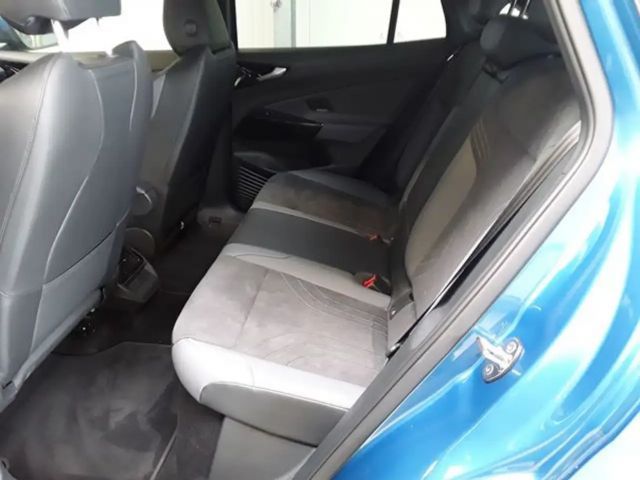 Volkswagen ID.5 IQ.Drive Pro