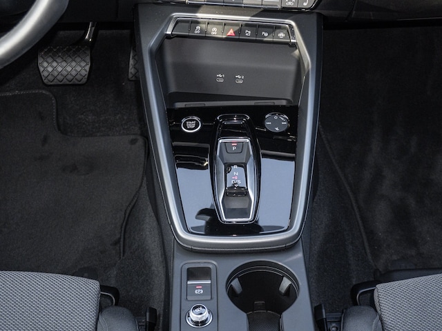 Audi A3 30 TFSI S-Tronic Sedan