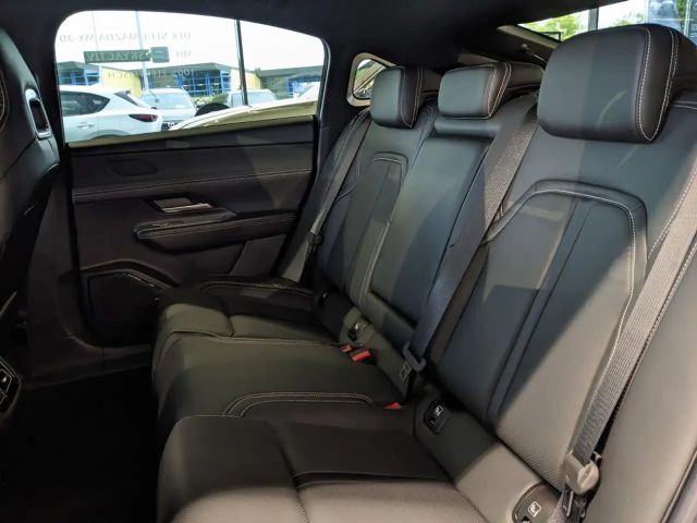 Mazda 6e Long range Takumi