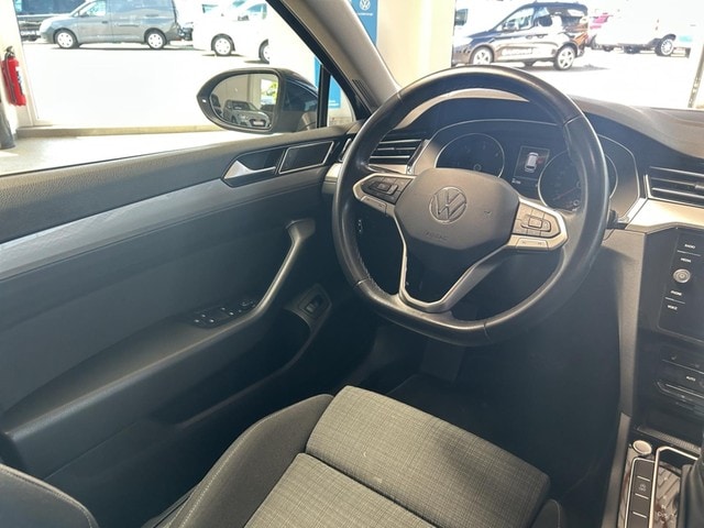 Volkswagen Passat 2.0 TDI Business DSG Variant