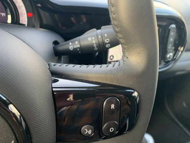 Renault Twingo E-Tech Techno