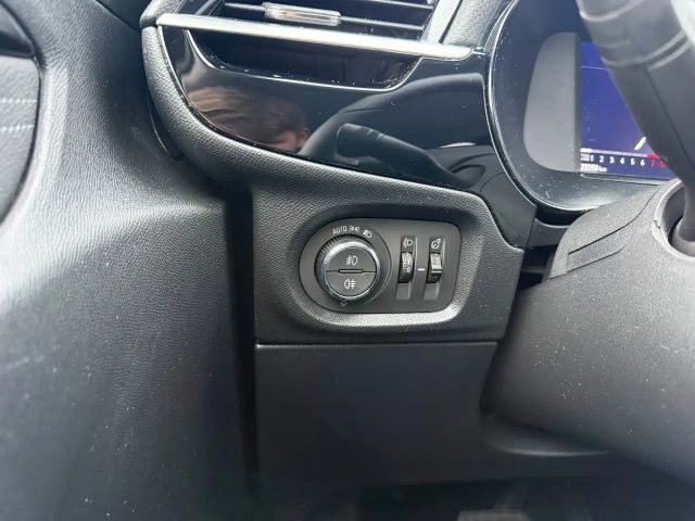 Opel Corsa F*PDC vo/hi*SHZ*KAMERA*DAB*