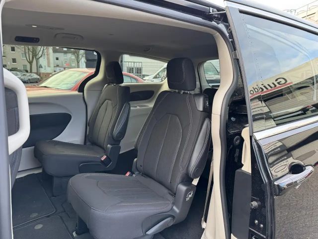 Chrysler Pacifica Chrysler Pacifica 3.6l V6 SXT 3,99% Finanzierung m