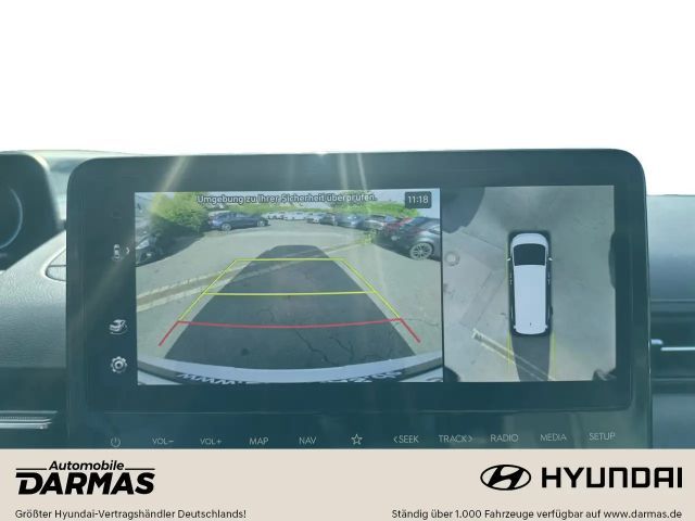 Hyundai Staria Signature