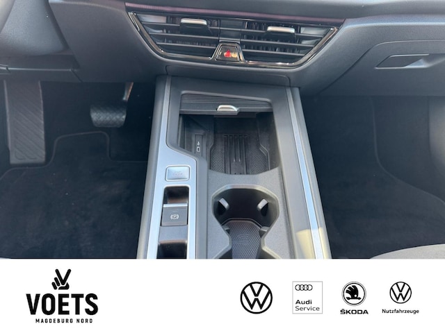 Volkswagen Passat 1.5 eTSI Business Variant