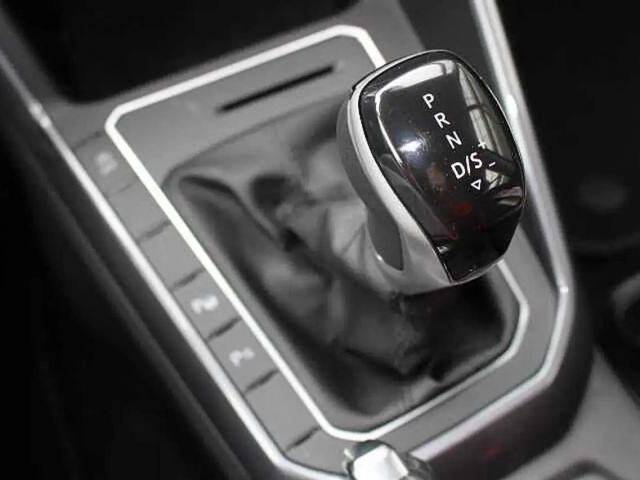 Volkswagen Polo 1.0 TSI DSG Style