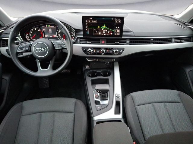 Audi A4 35 TFSI Avant S-Tronic