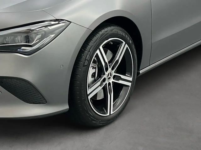 Mercedes-Benz CLA 250 CLA 250 e Coupé