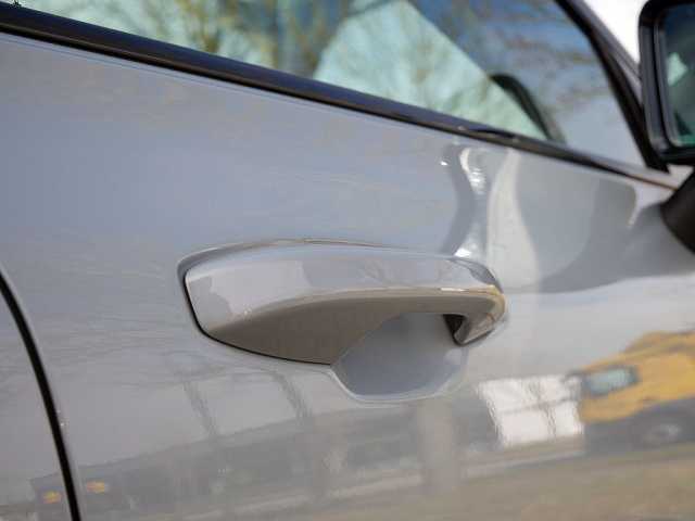 Volvo V60 AWD Plus T6