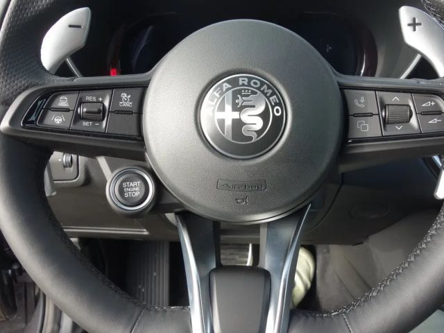 Alfa Romeo Giulia Q4