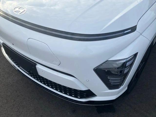 Hyundai Kona 64 kWh Electric