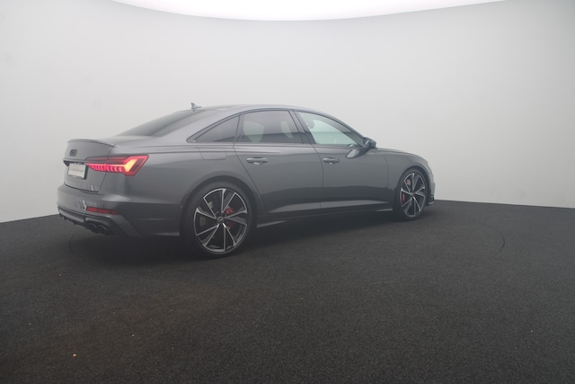 Audi S6 Quattro Sedan