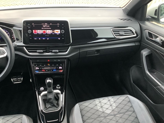 Volkswagen T-Roc 1.5 TSI DSG R-Line