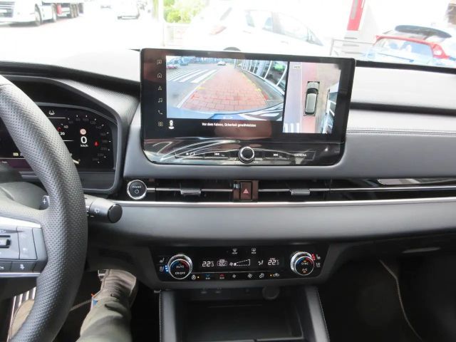 Mitsubishi Outlander Top