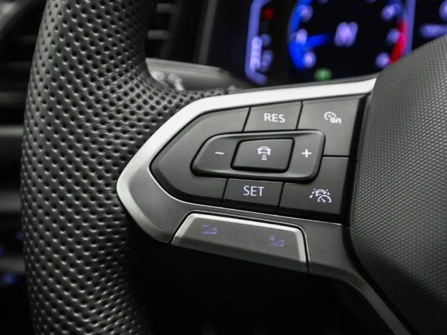 Volkswagen T-Roc 1.5 TSI DSG IQ.Drive R-Line