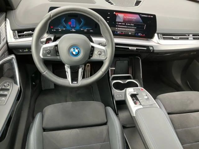 BMW iX1 xDrive30
