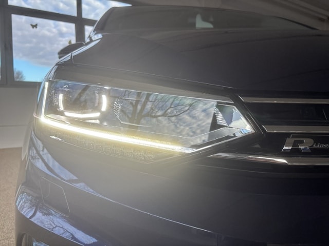 Volkswagen Touran DSG R-Line