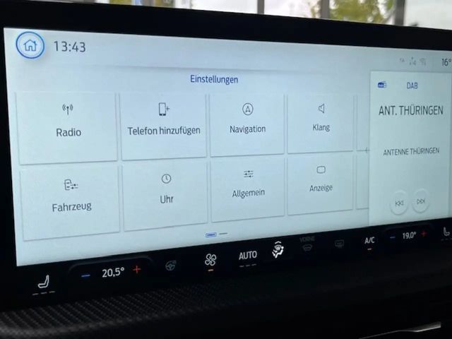 Ford Kuga Plug in Hybrid ST Line X