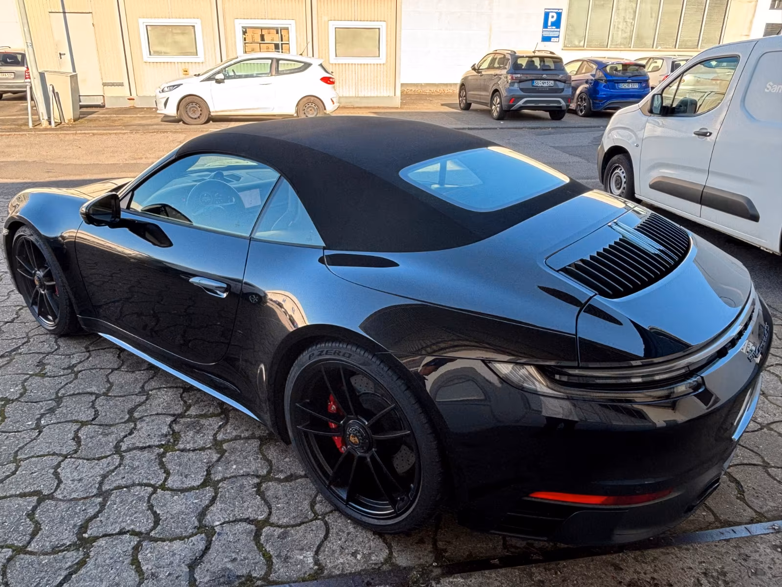 Porsche 911 992 Cabriolet Carrera GTS