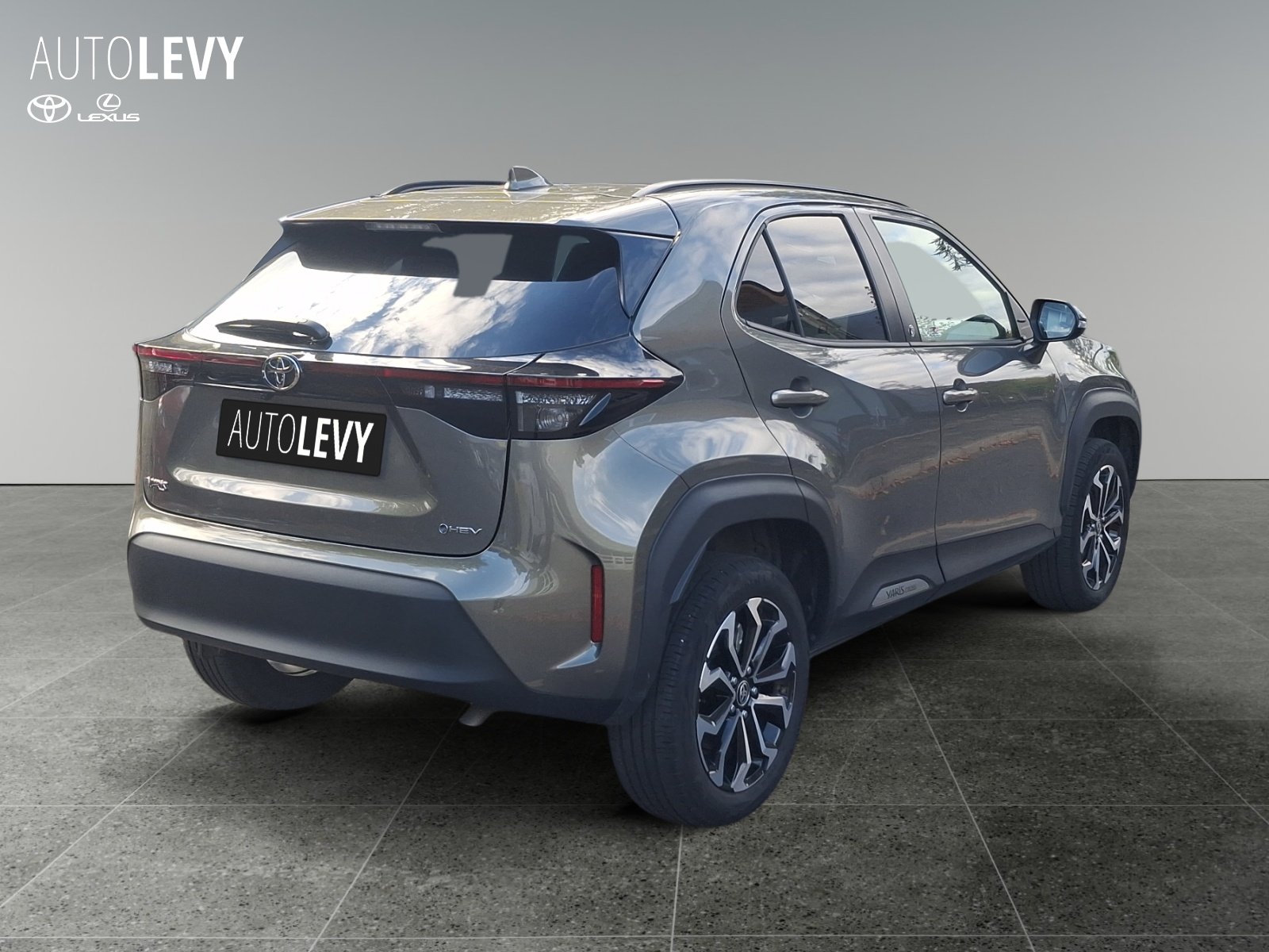 Toyota Yaris Cross 4x2 5-deurs Plus