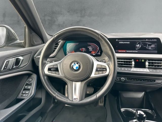 BMW 118 118i M-Sport Sedan