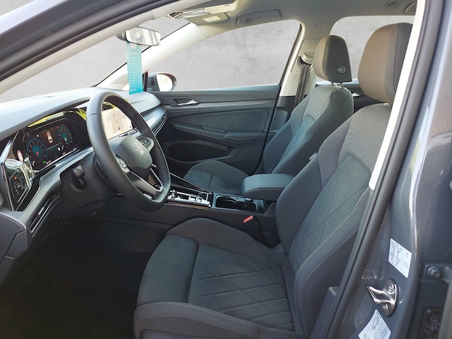 Volkswagen Golf 1.5 eTSI Style