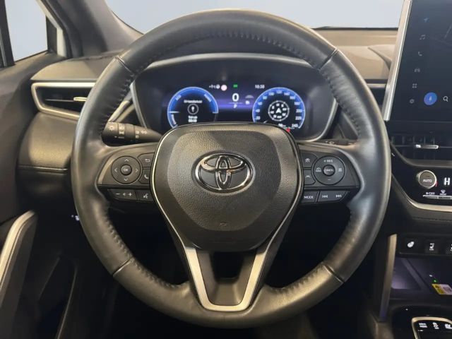 Toyota Corolla Cross Hybride Team D