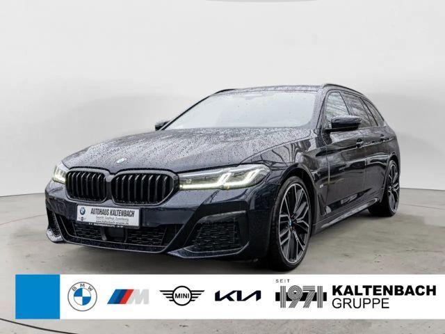 BMW 540 540d M-Sport Touring xDrive