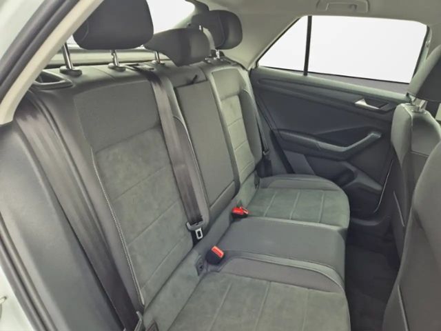 Volkswagen T-Roc Plus Style