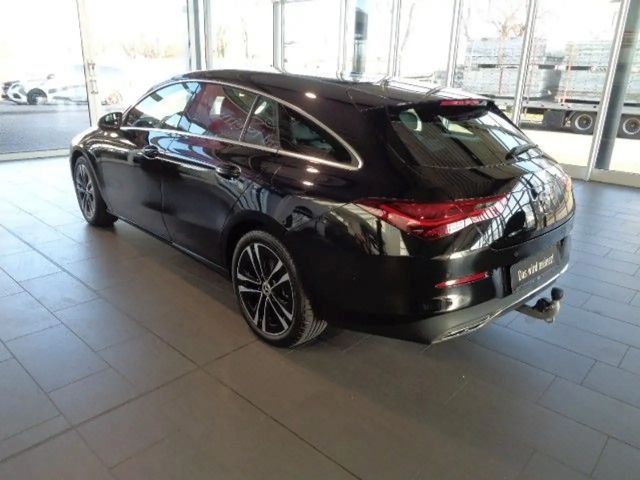 Mercedes-Benz CLA 180 LED,AHK,NAVI,KAMERA,NP:49.189,-EURO