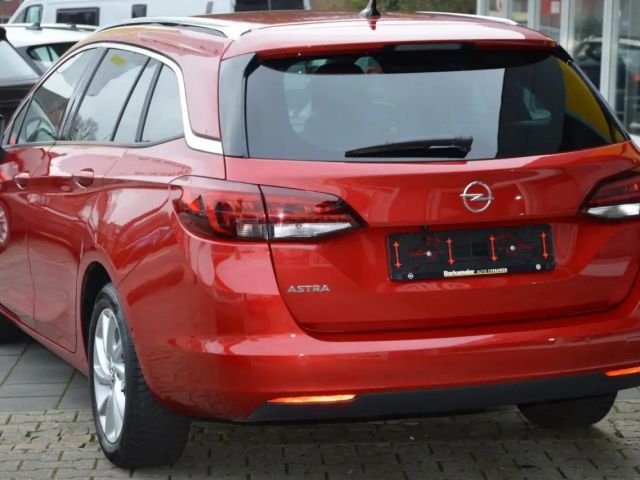 Opel Astra Elegance Sports Tourer