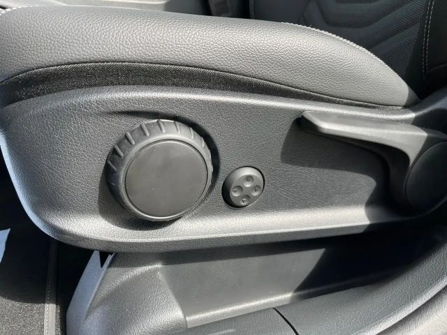 Mercedes-Benz GLB 200 Progressive