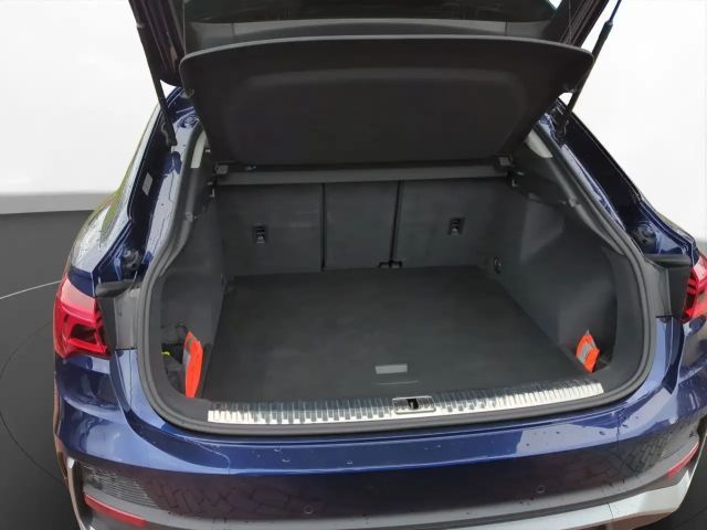 Audi Q3 1.5 TFSI S-Line