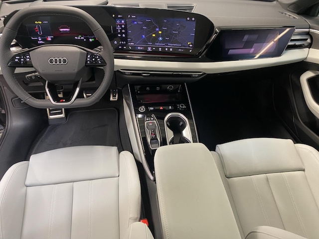 Audi A6 Avant Quattro S-Tronic