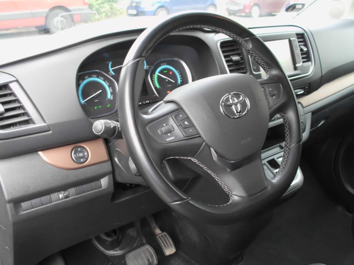 Toyota Proace Verso EV L1 Plus Team D