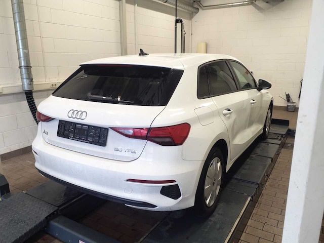Audi A3 30 TFSI S-Tronic Sportback