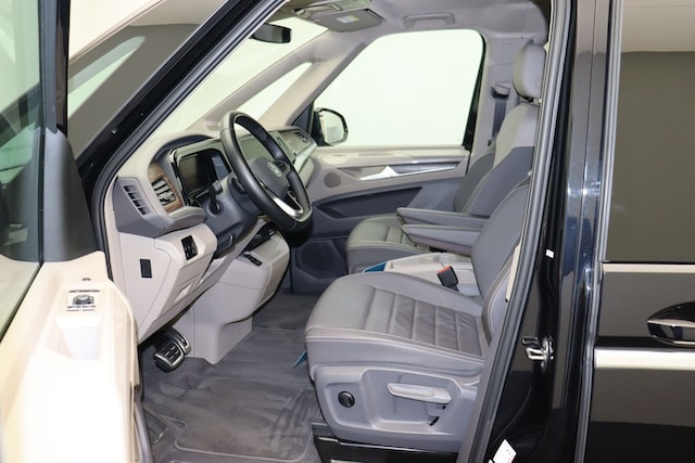 Volkswagen Multivan 2.0 TDI DSG Style T7