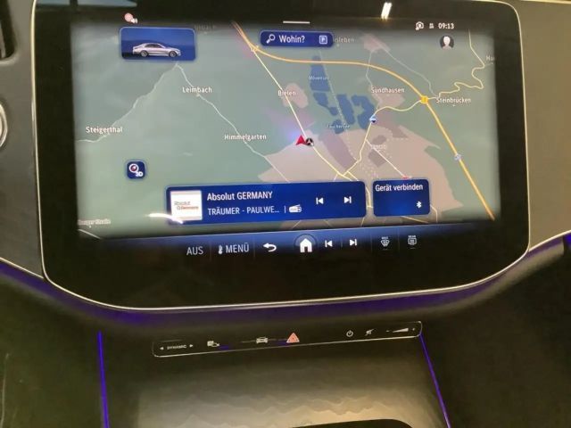 Mercedes-Benz E 200 4MATIC AVANTGARDE Sedan