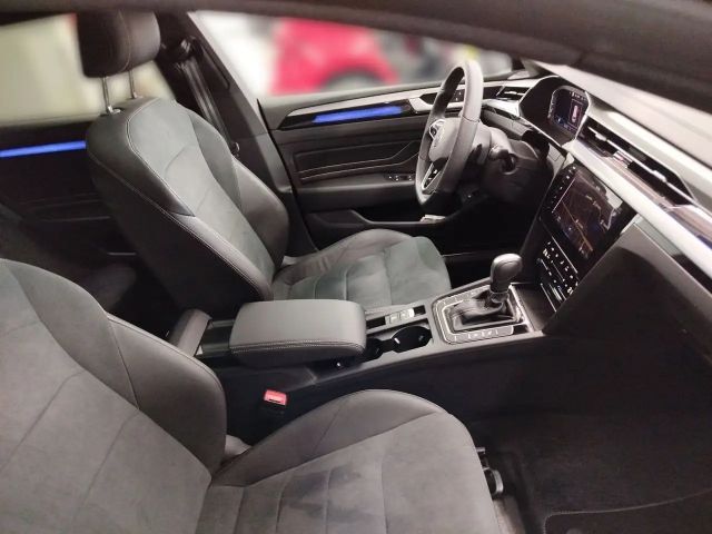Volkswagen Arteon 2.0 TDI DSG IQ.Drive R-Line