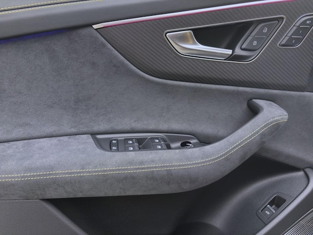 Audi RS Q8 Performance Quattro